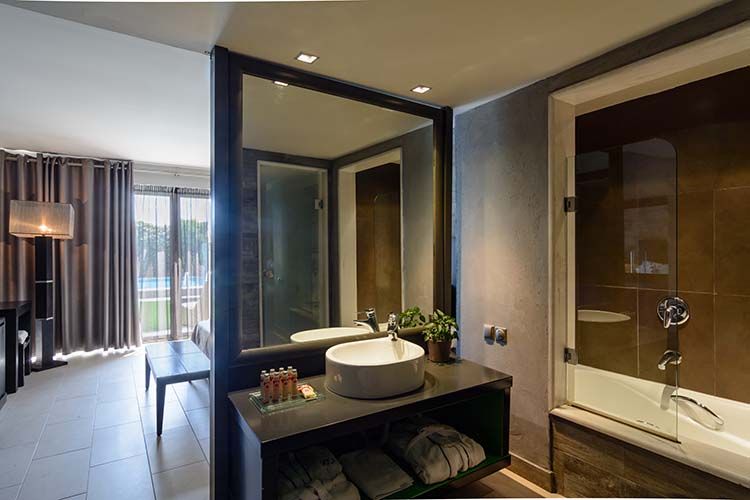 Bungalow De Lux with private Pool