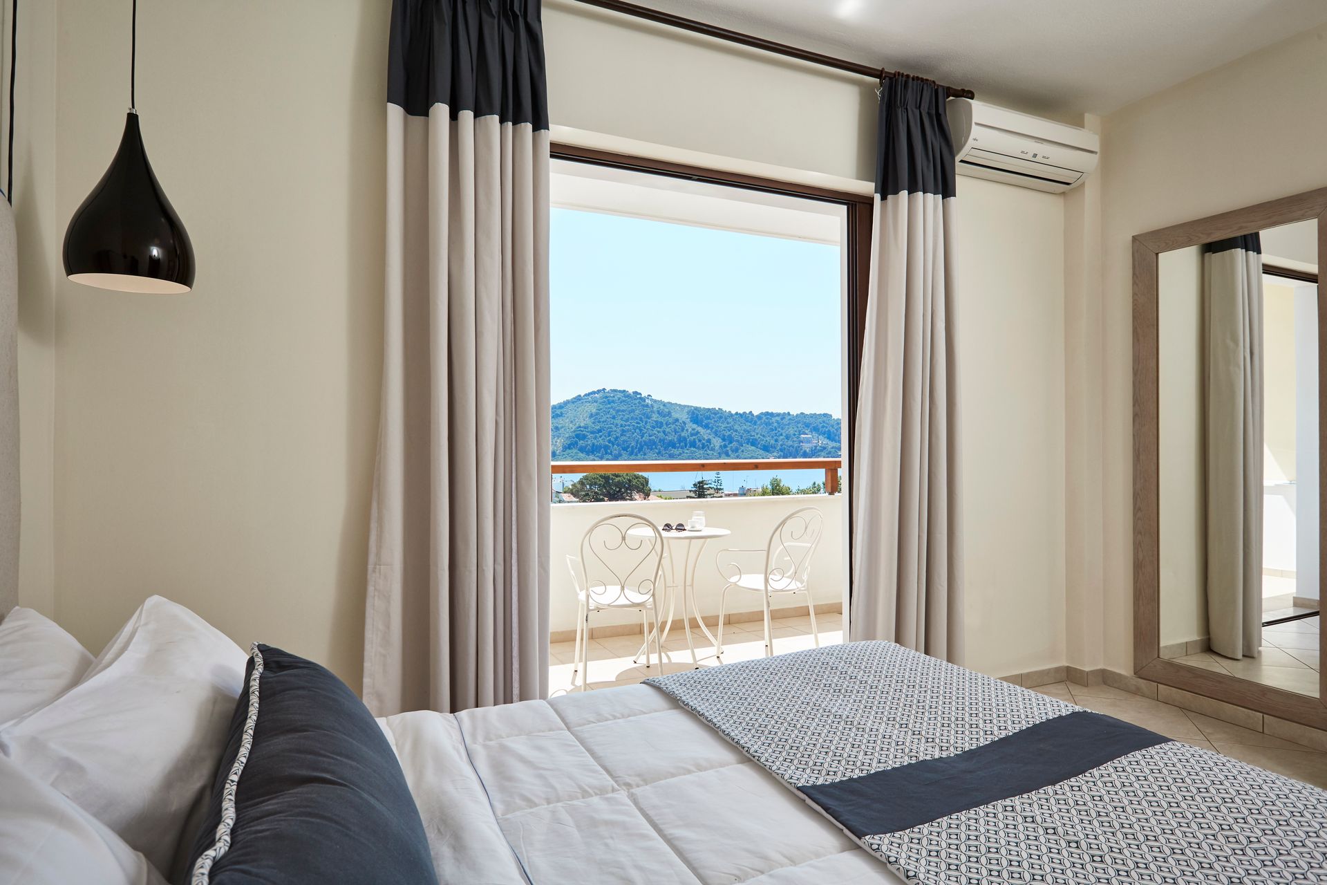 Deluxe Suite Sea View