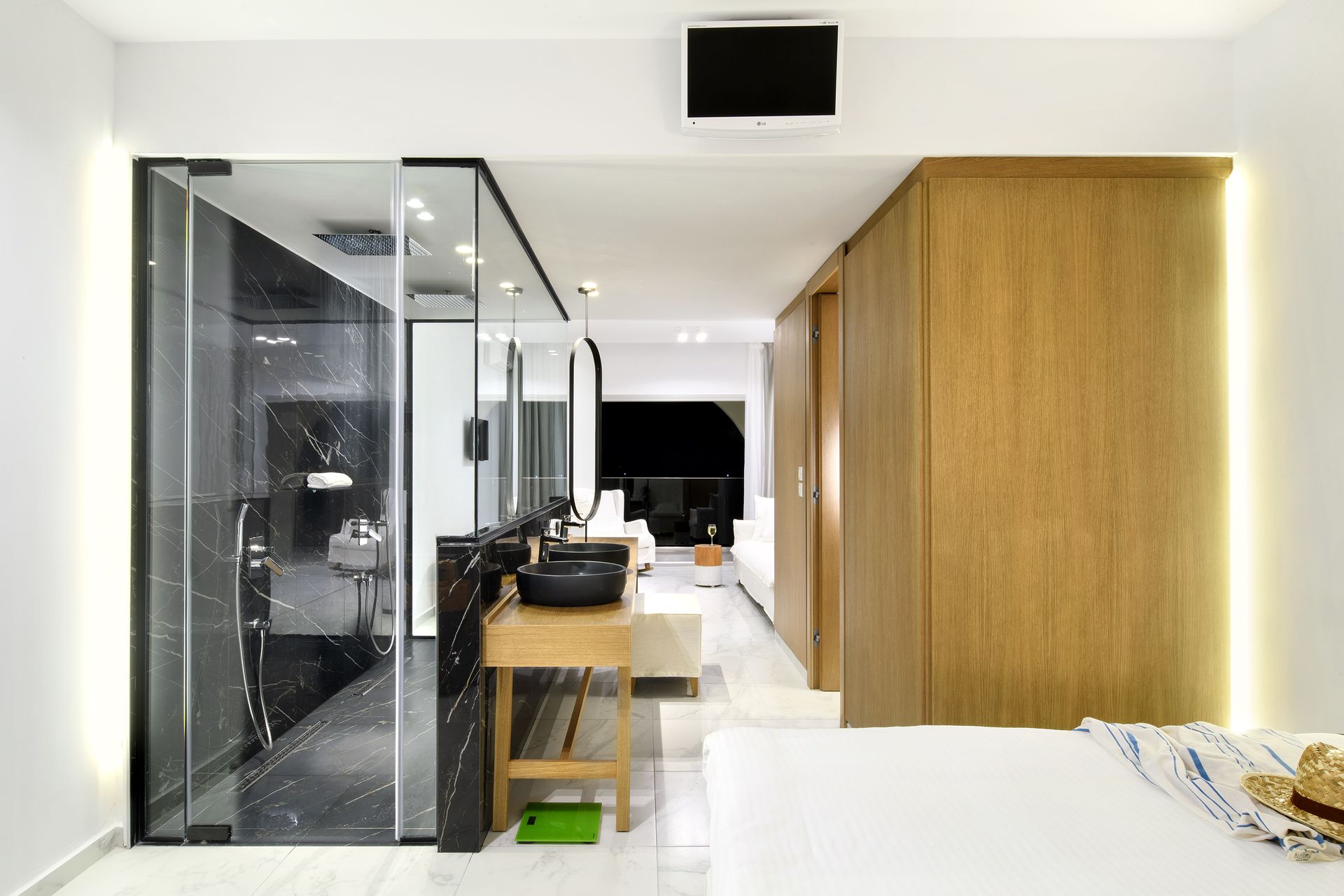 Romantic Loft Suit with Panoramic Sea View