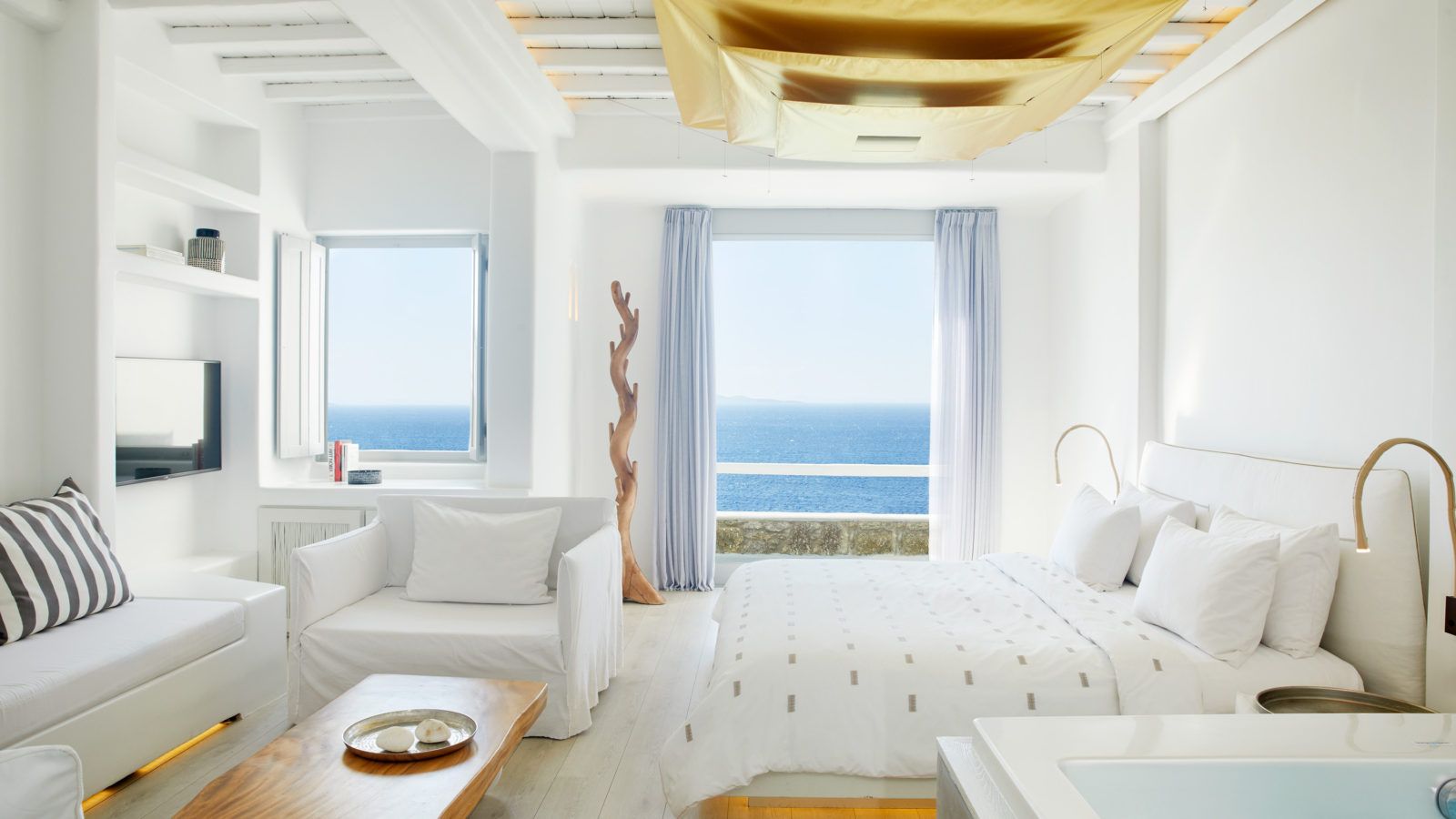 Suite with Indoor Hot Tub