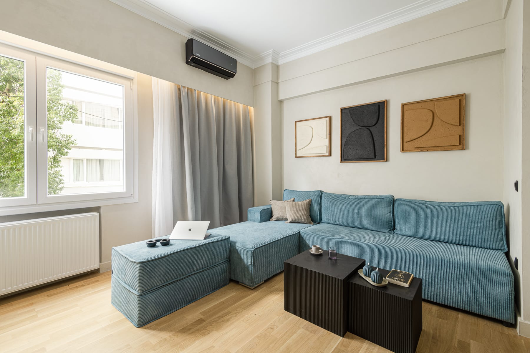Deluxe Family Apartment with Two Bedrooms &amp; Private kids' Playground