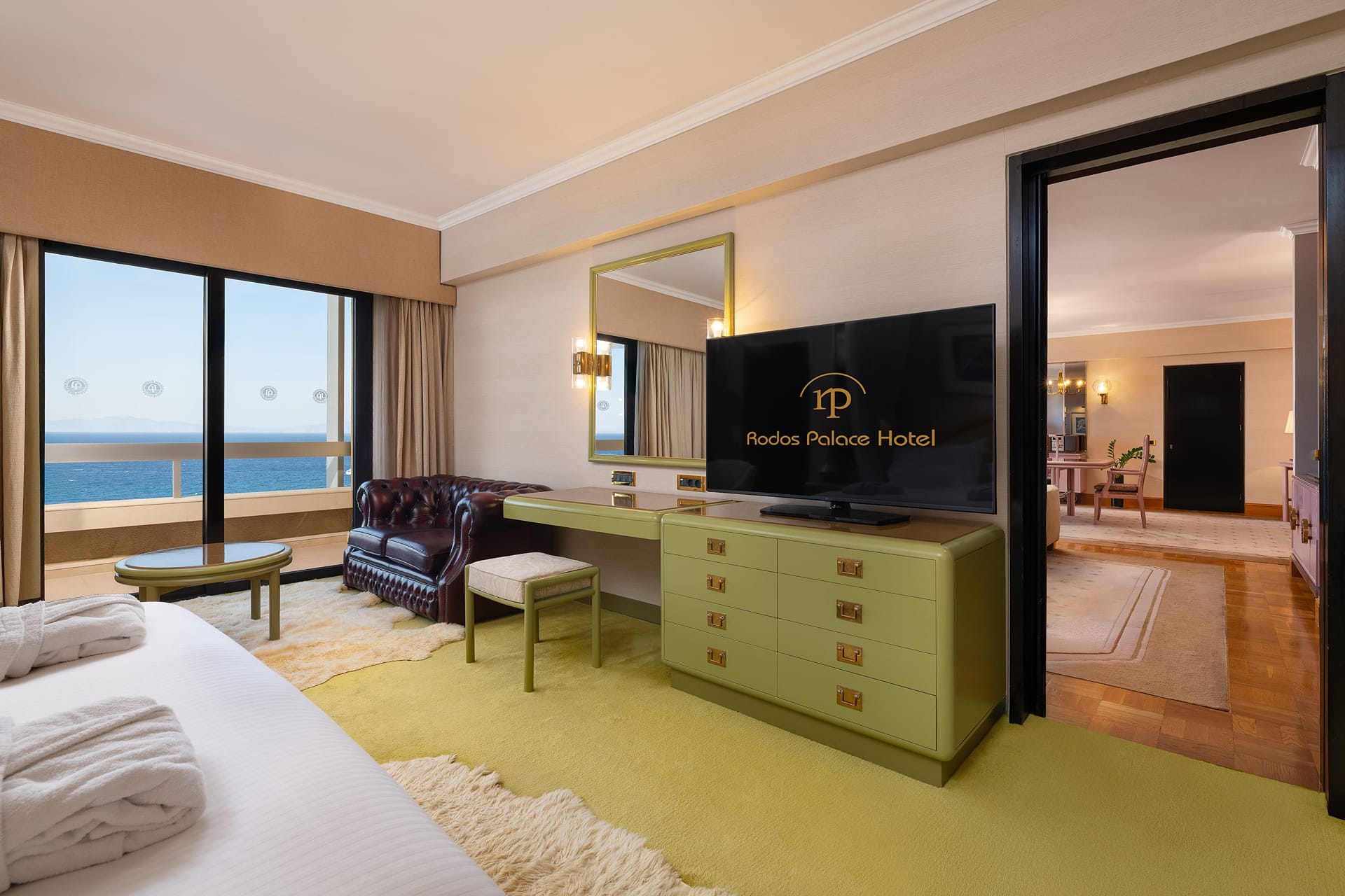 Executive Royal Suite