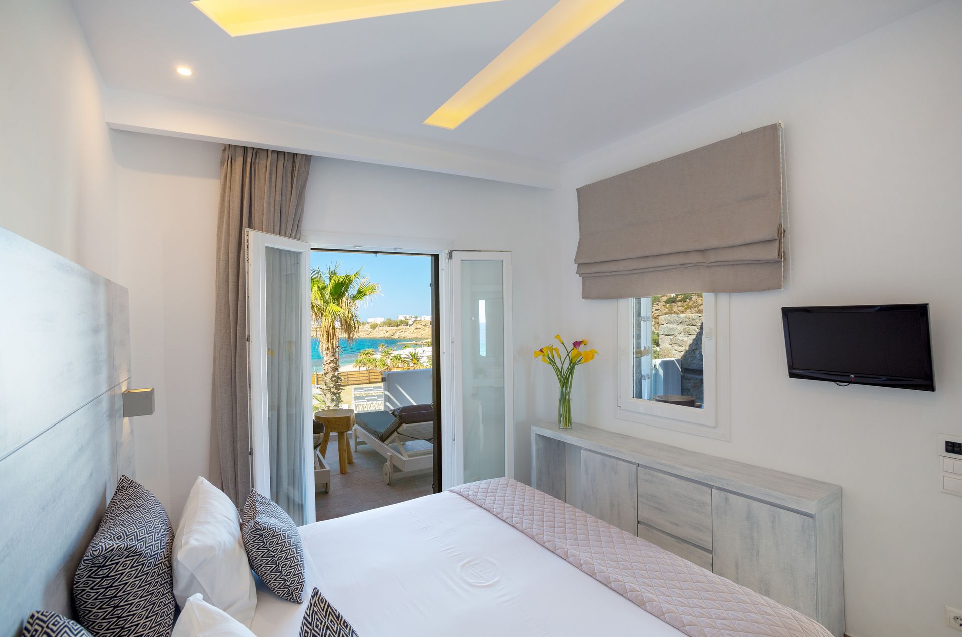 Superior Room with Sea View  Big Balcony and Outdoor Hot tub