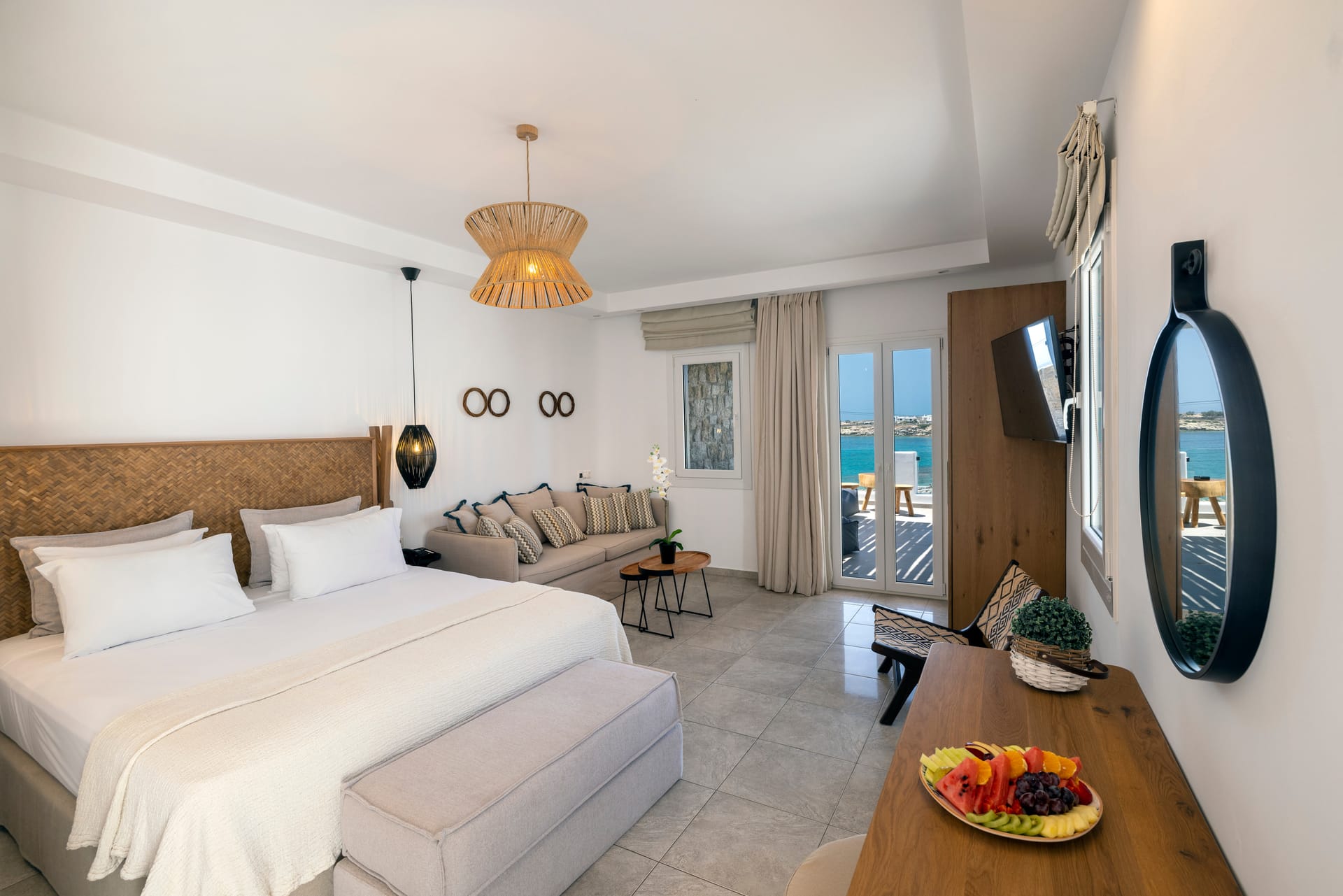 Executive Suite with Private Pool Sea View  Private Terrace and Spa Bath