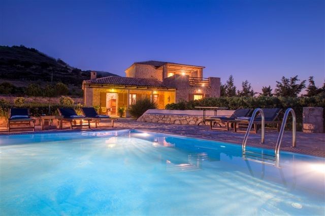 Villa Purple