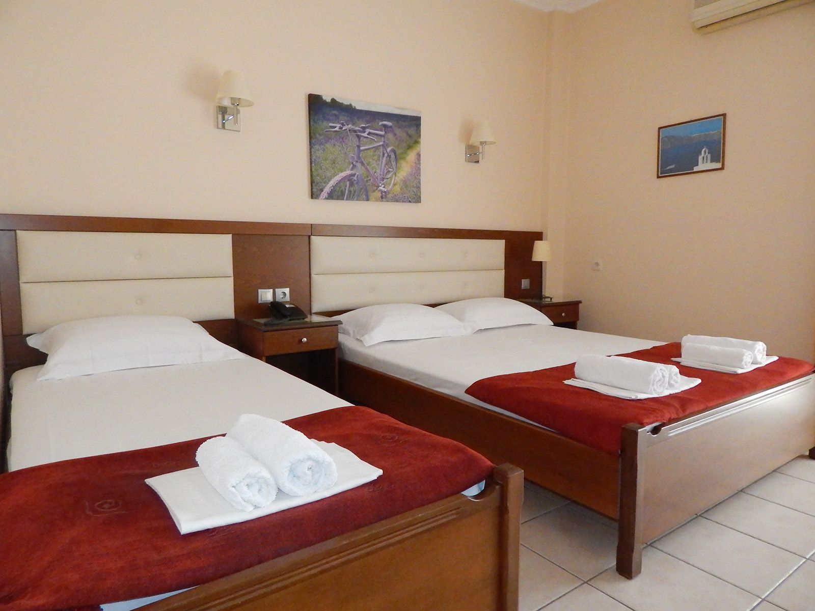 Triple Room