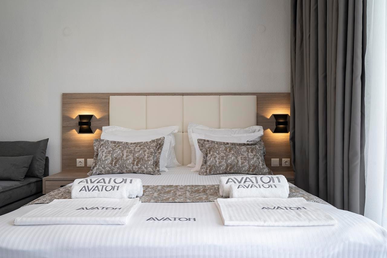 Double Room with Pool View