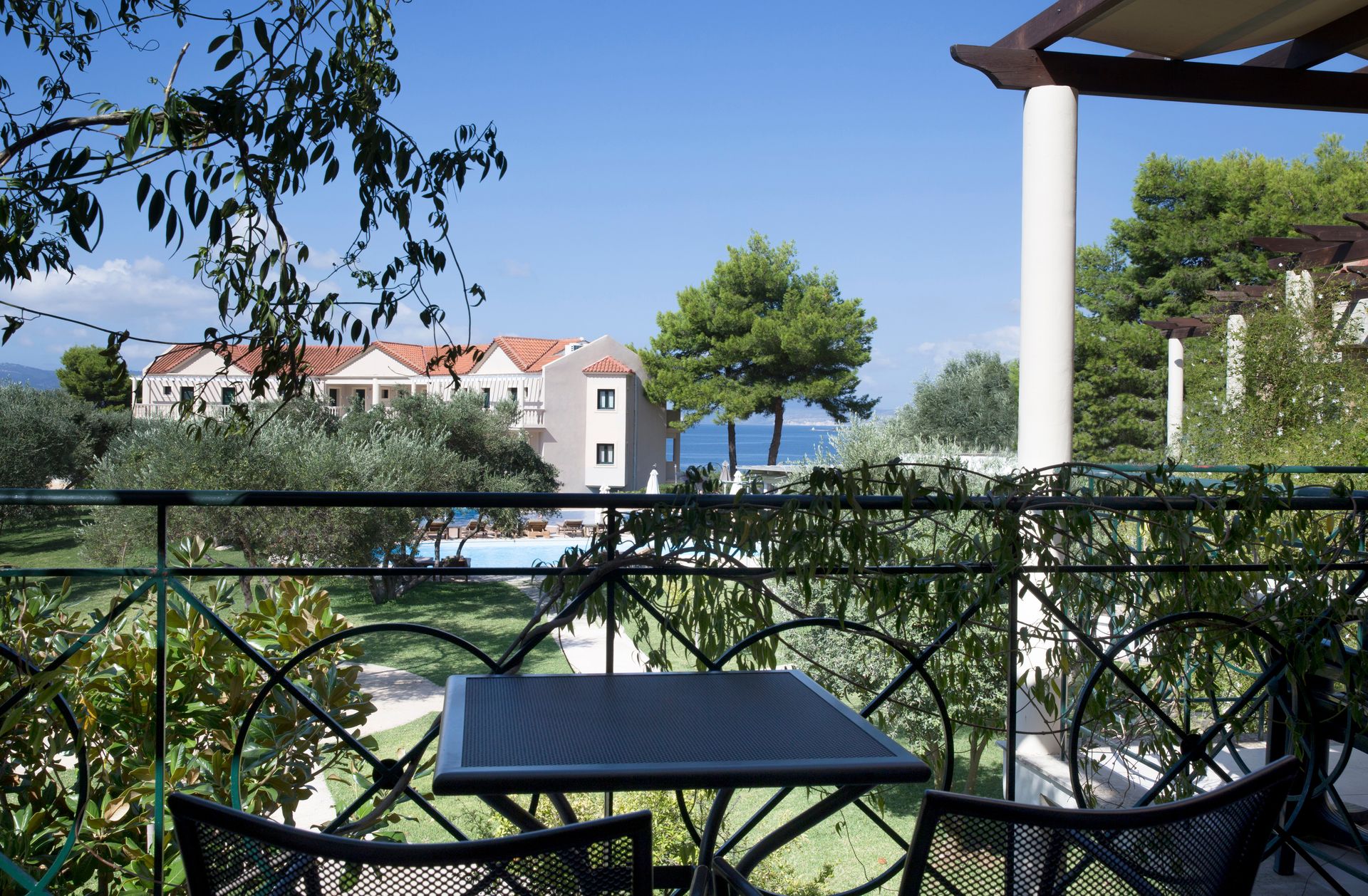 Superior Double Room | Garden or Pool View