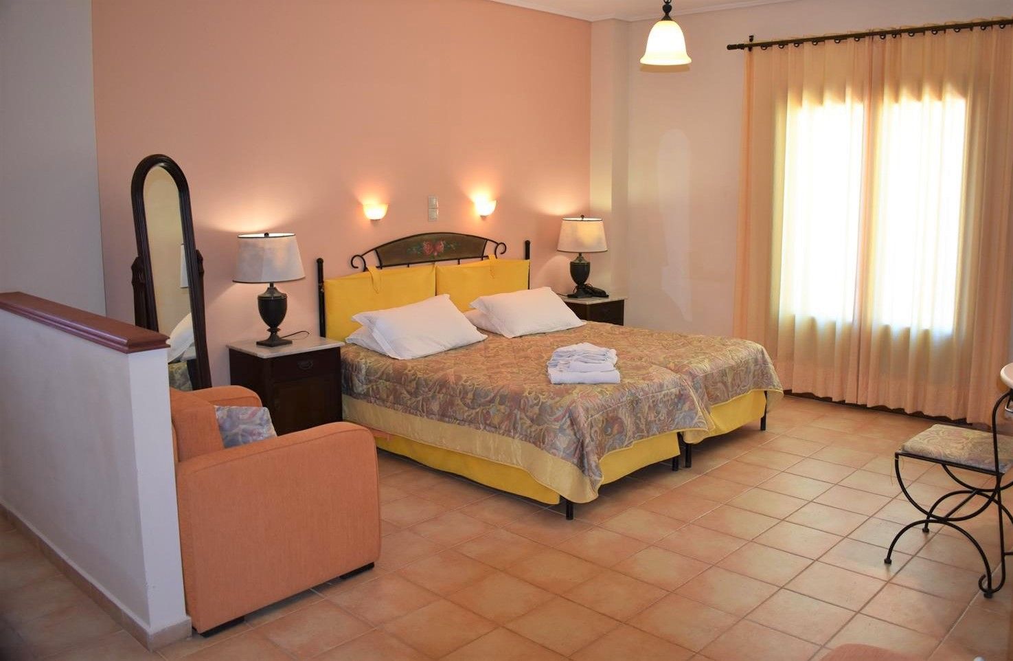 Twin Room Ground Floor