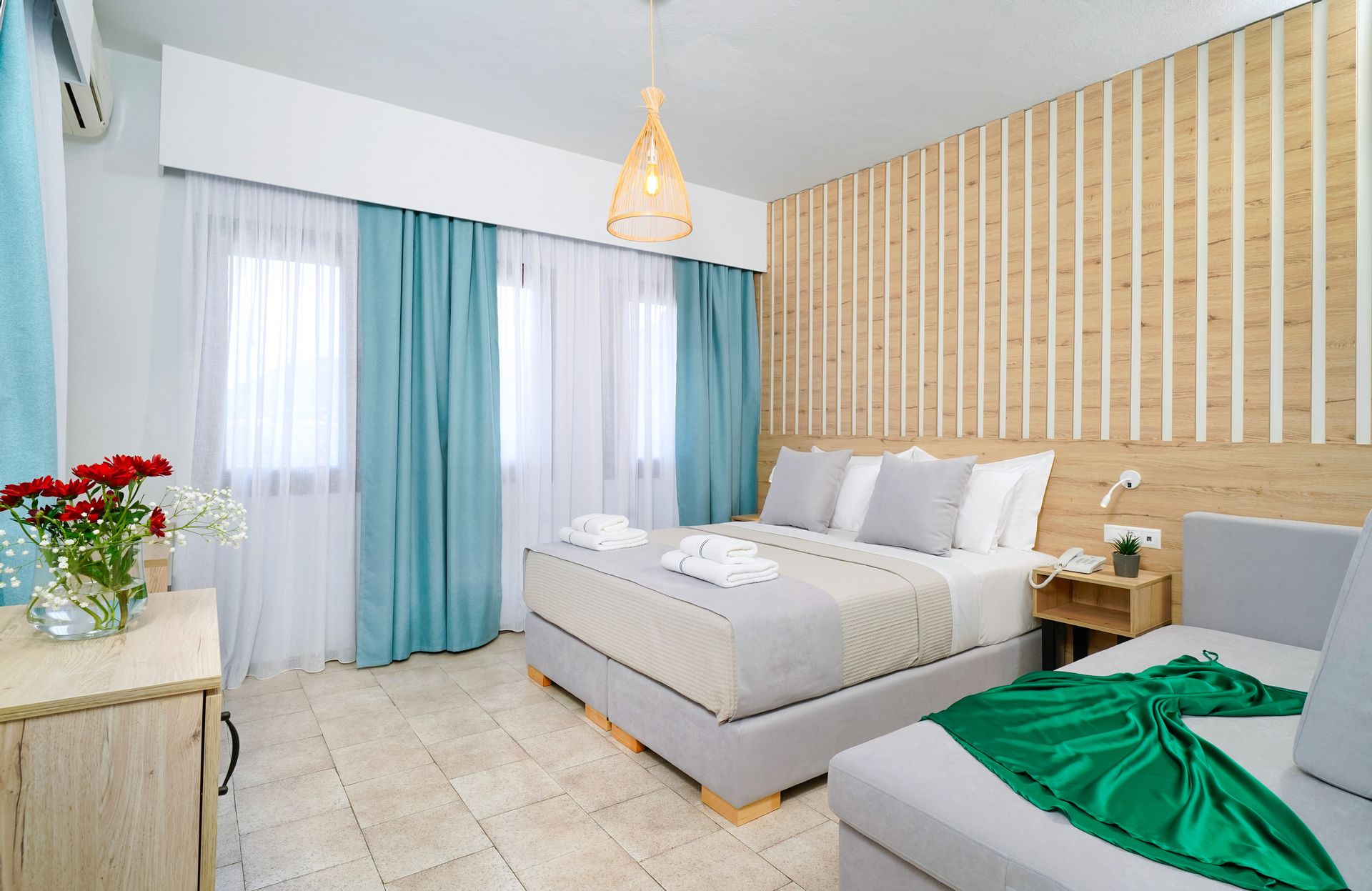 Deluxe Triple Room