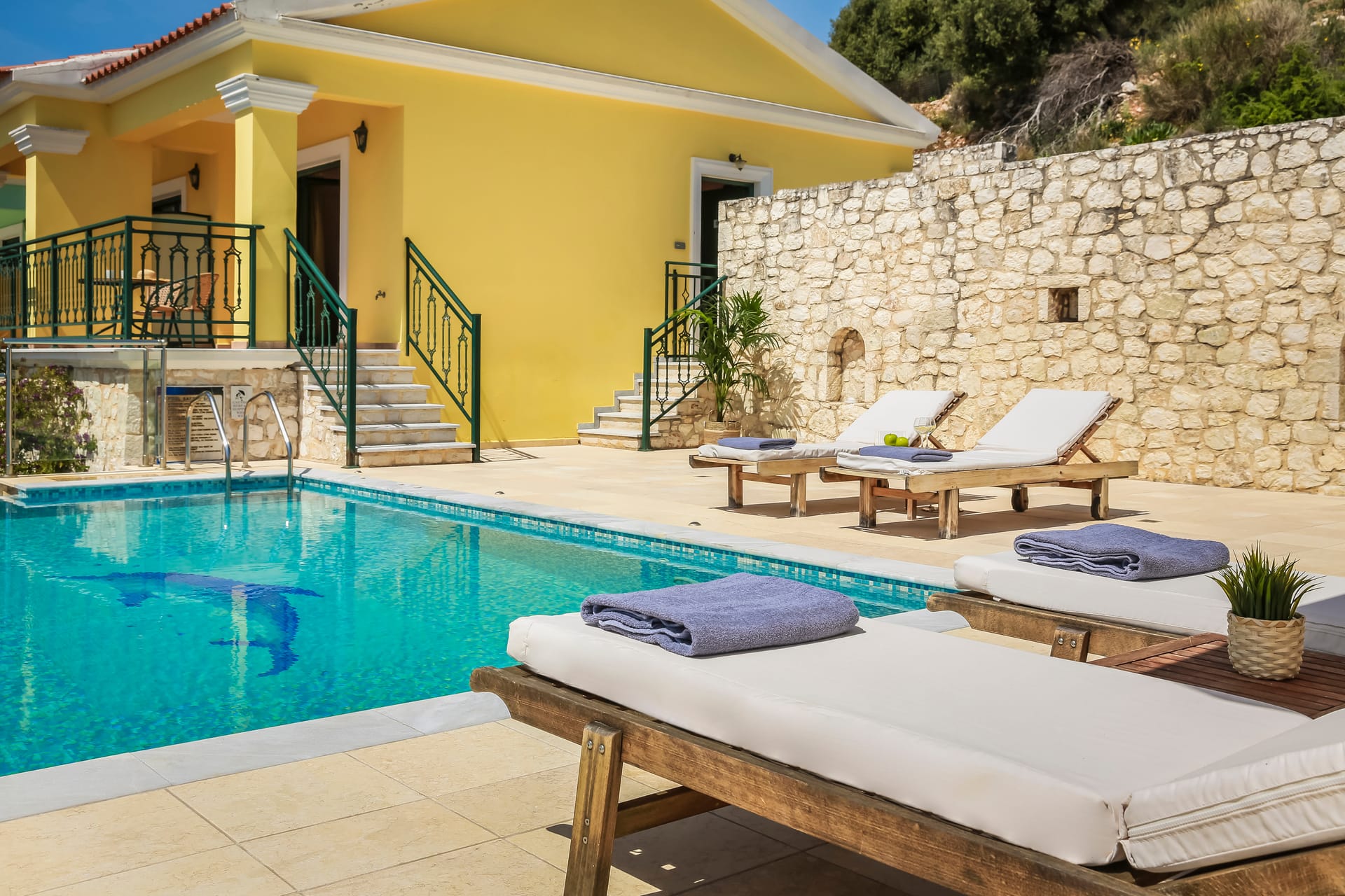 Two Bedroom Villa With Private Pool and Sea View