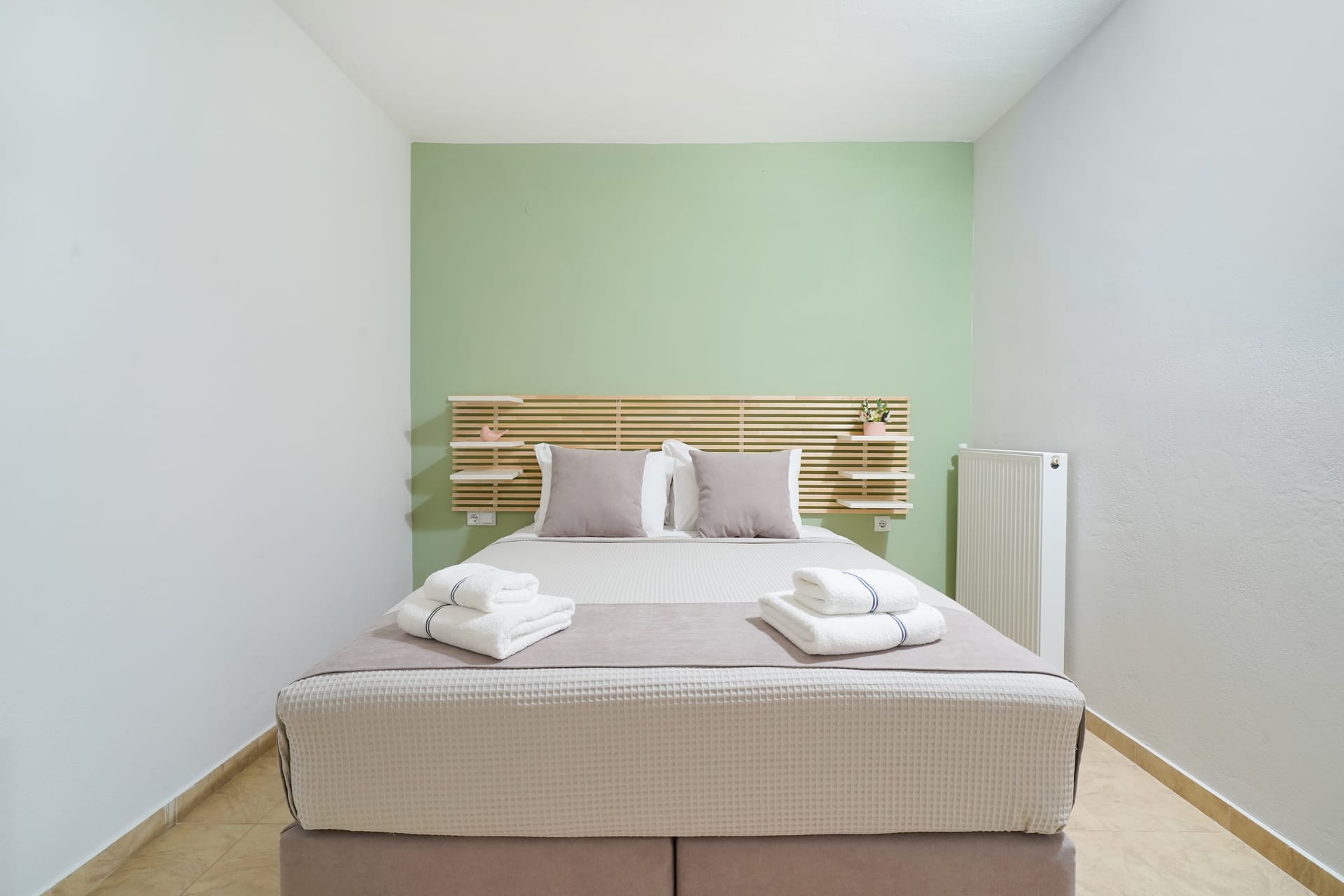 One-bedroom suite | Just 5-minutes drive from our hotel