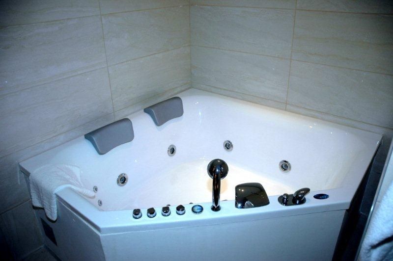 VIP Executive  Villa Hot Tub and Private Pool