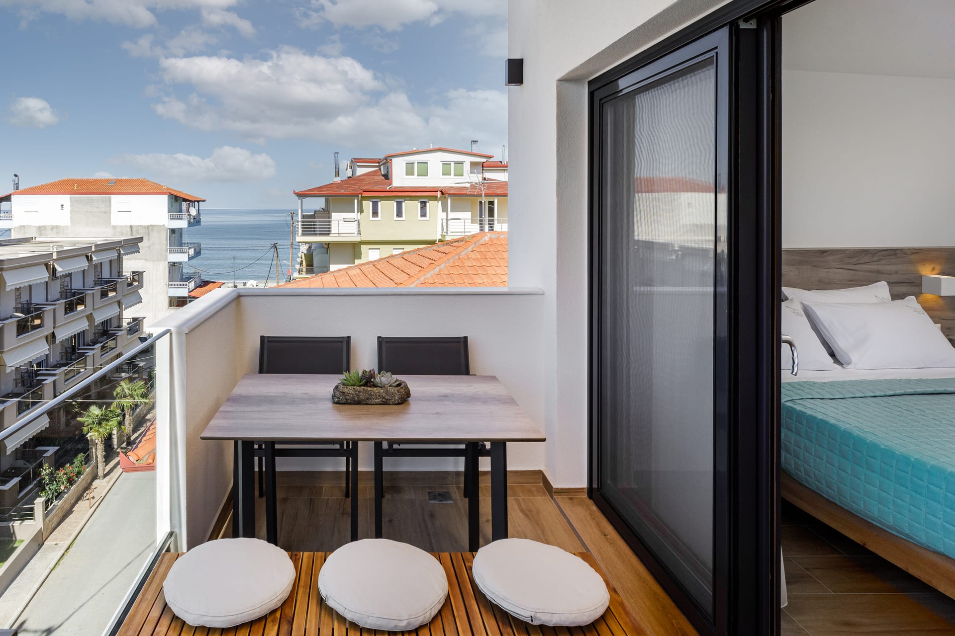 Apartment with Sea View