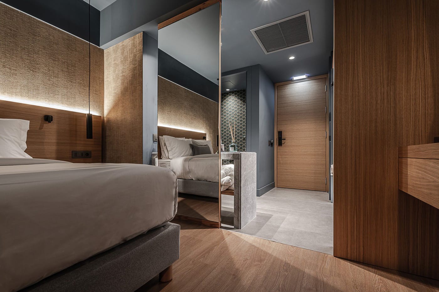 Signature Double Room with Pelion View