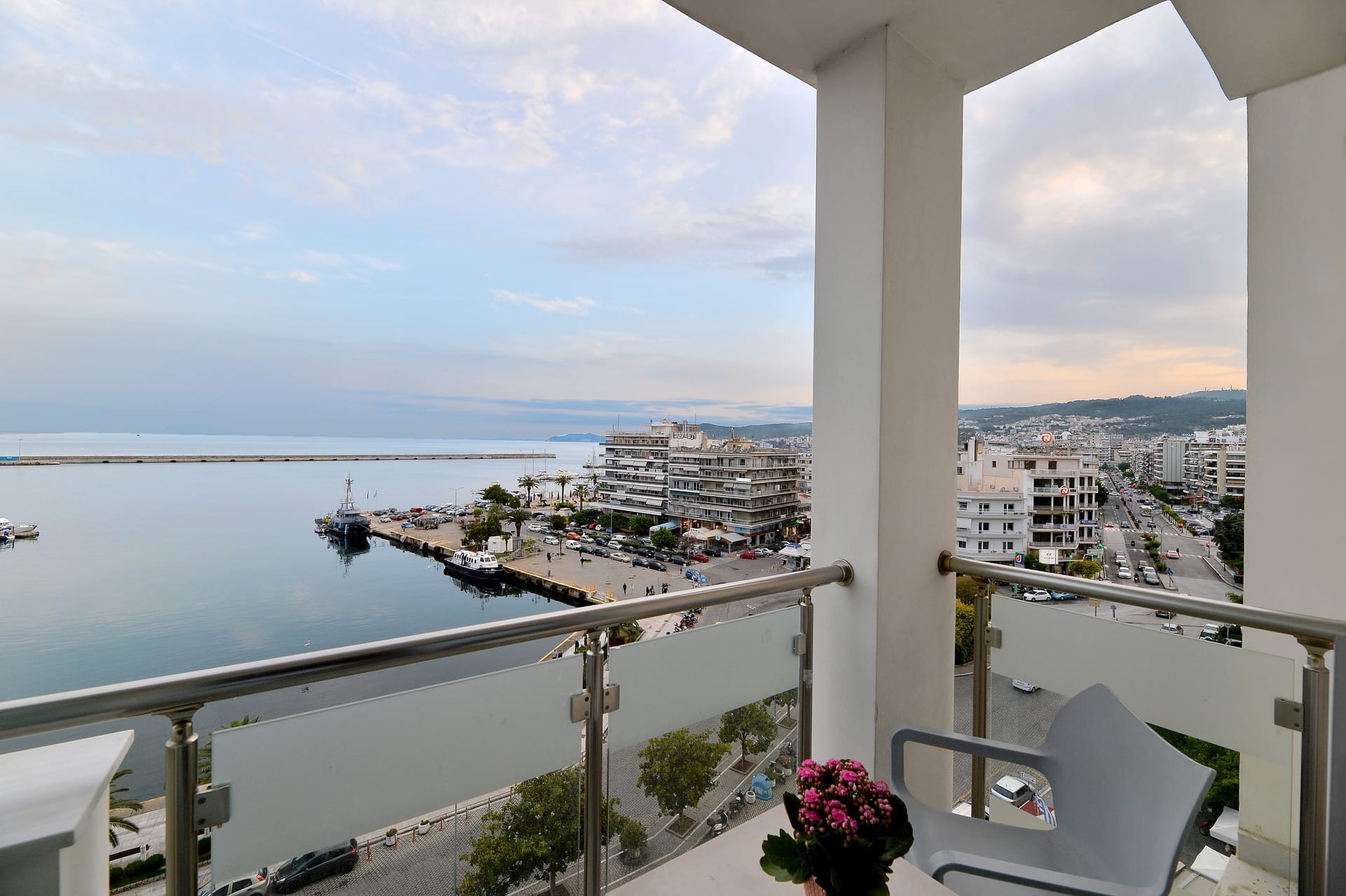 Double Room with Sea View (2 adults + 1 child)
