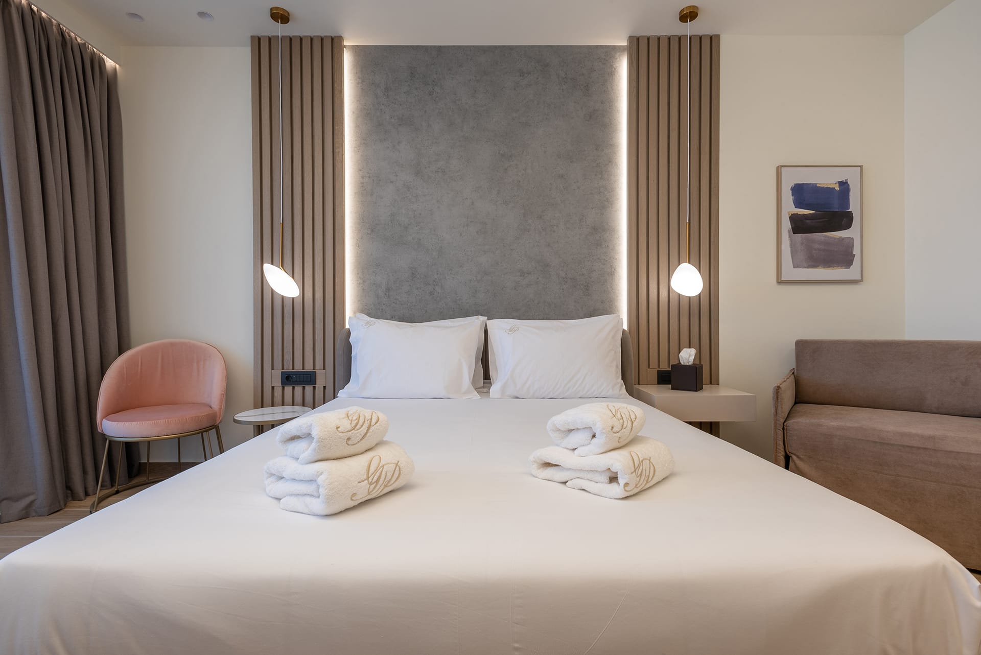 Deluxe Non View Room