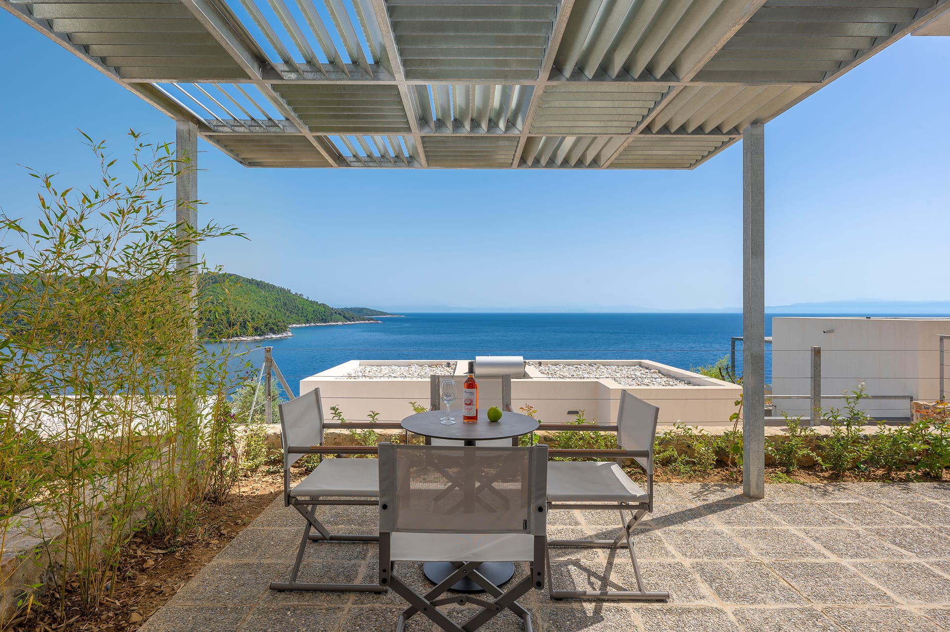 Junior Suite Sea View Elevated Ground Floor 60m²
