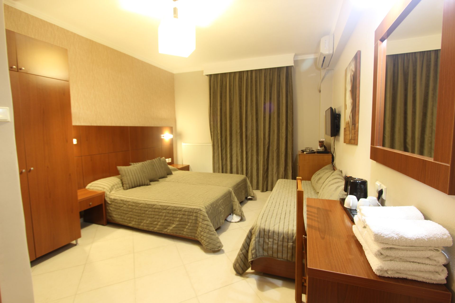 Superior Triple Room