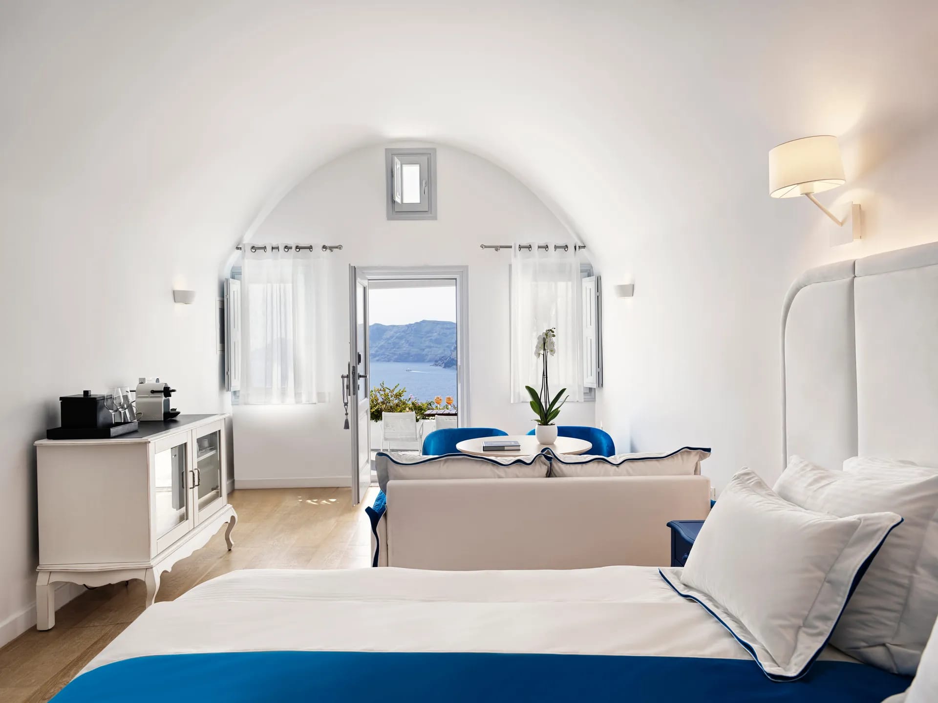 The Caldera Edge Suite - Pelagos House