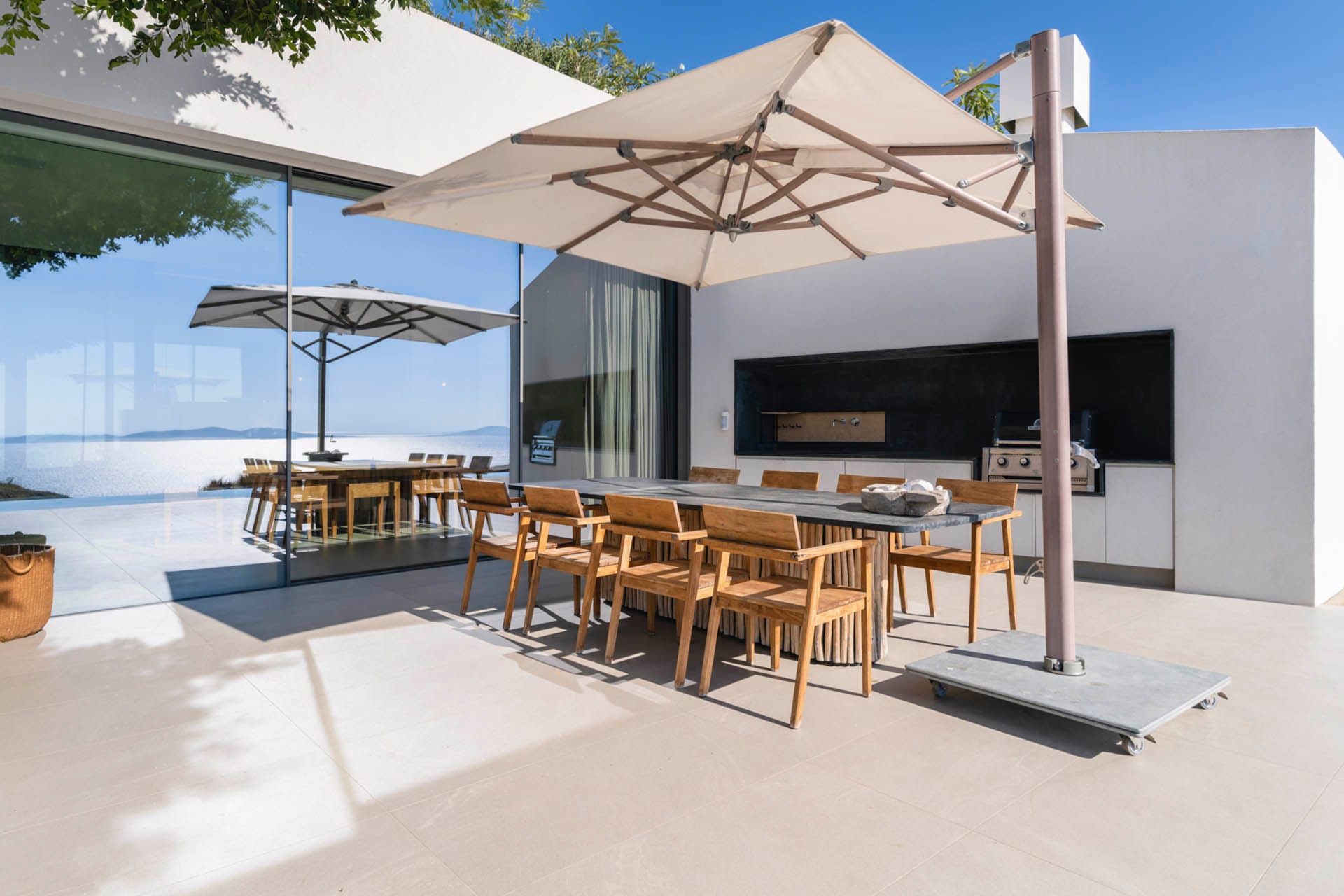 Skyrock Villa