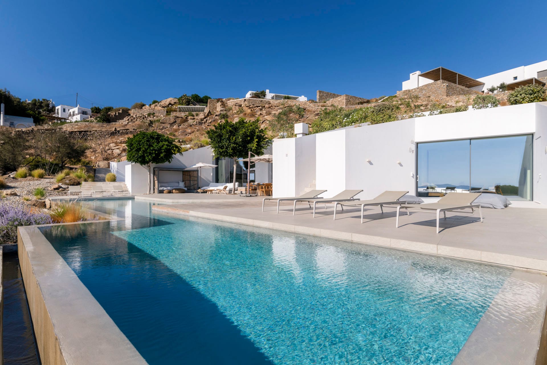Skyrock Villa