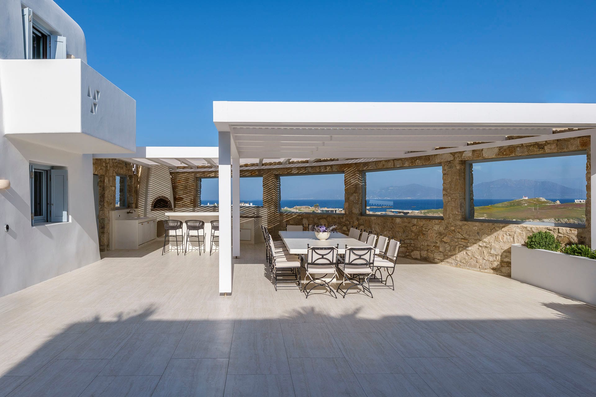 Nostos Villa