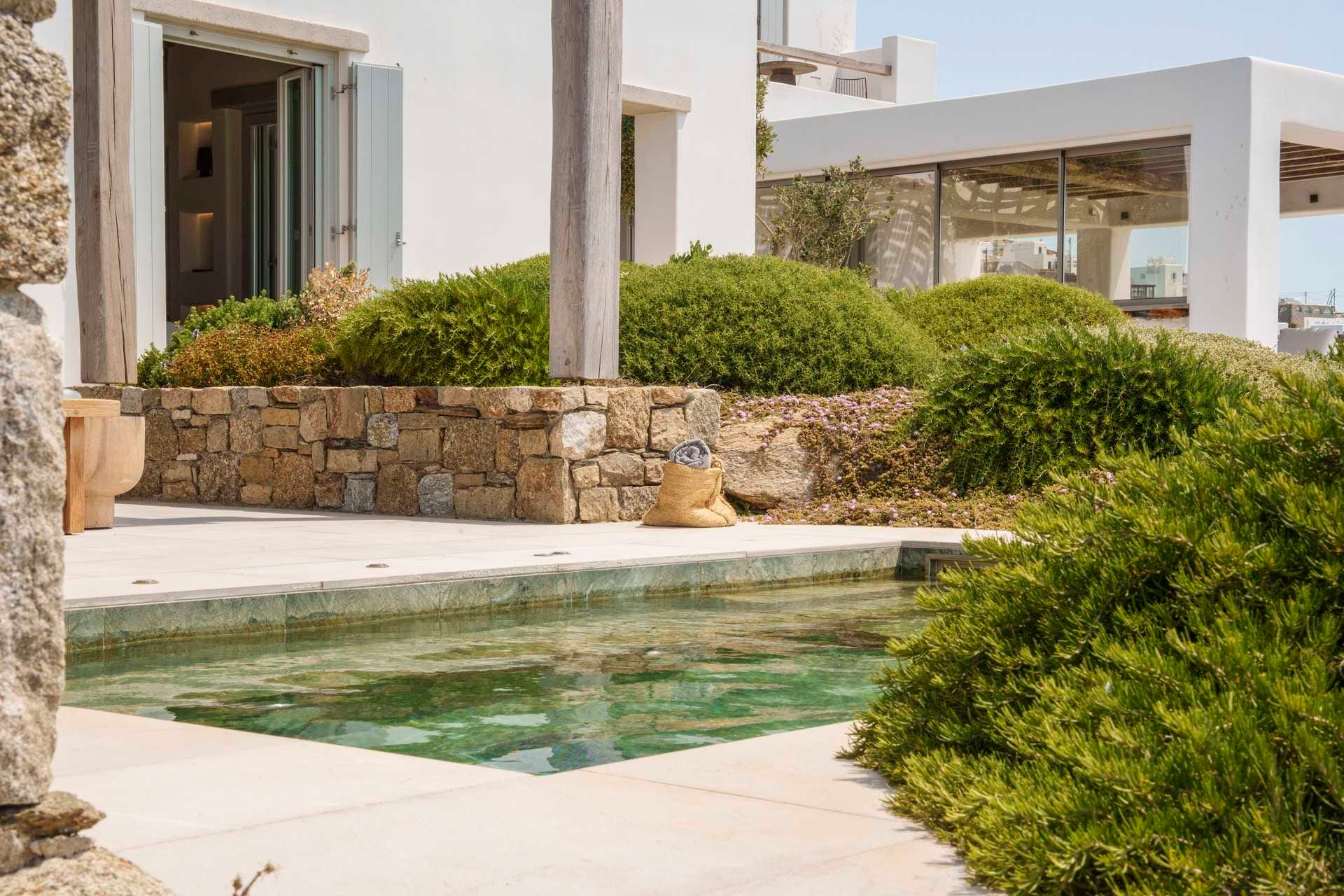 Bellatrix Villa