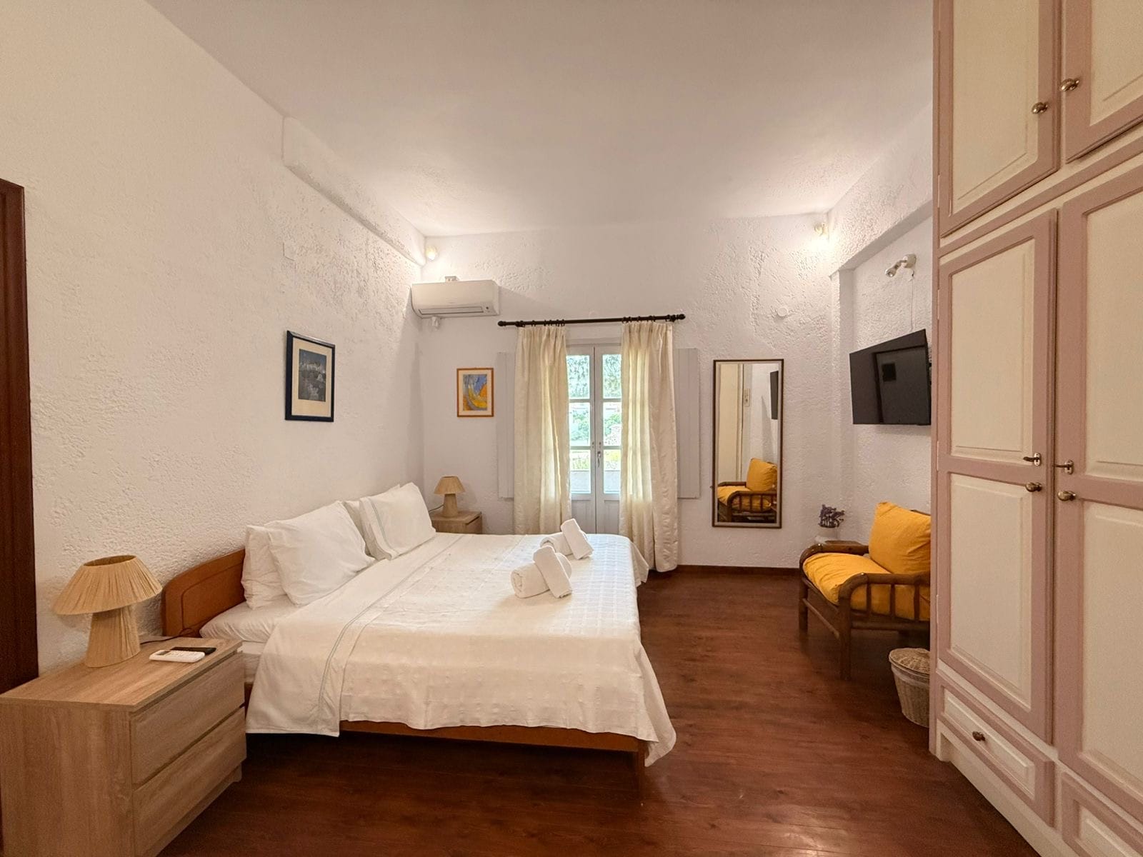 Golden Sun Hotel Apartment