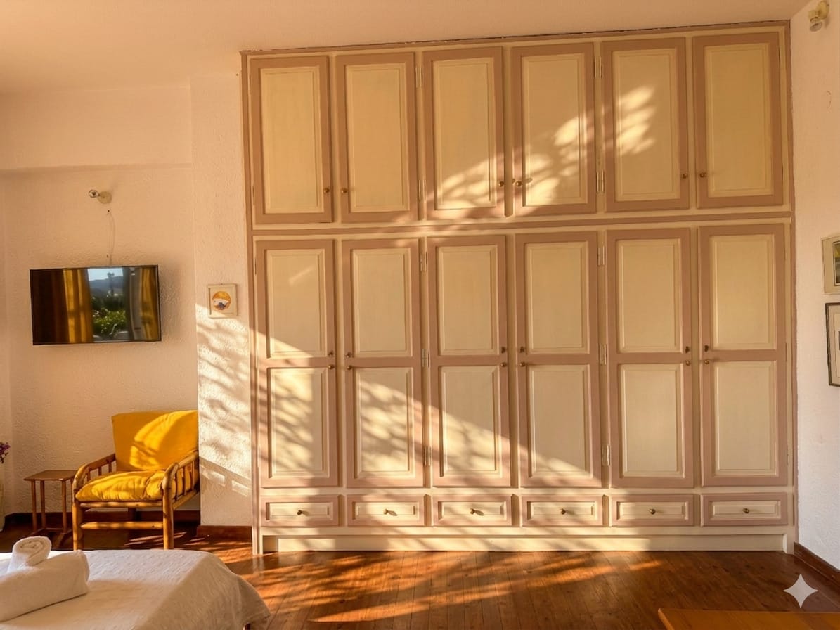 Golden Sun Hotel Apartment
