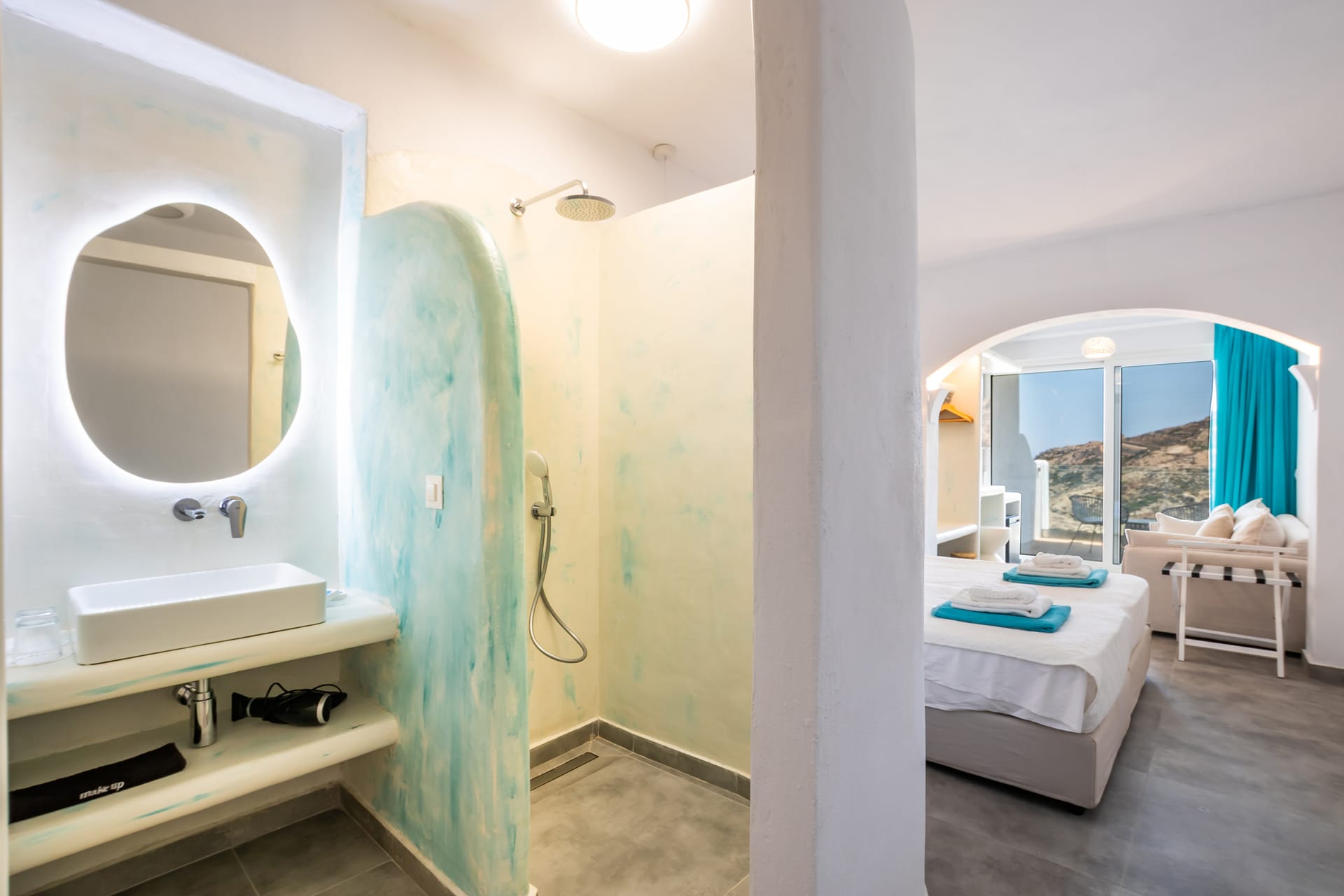 Queen Room with Sea View