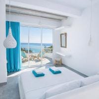 FAMILY ROOM SEA VIEW