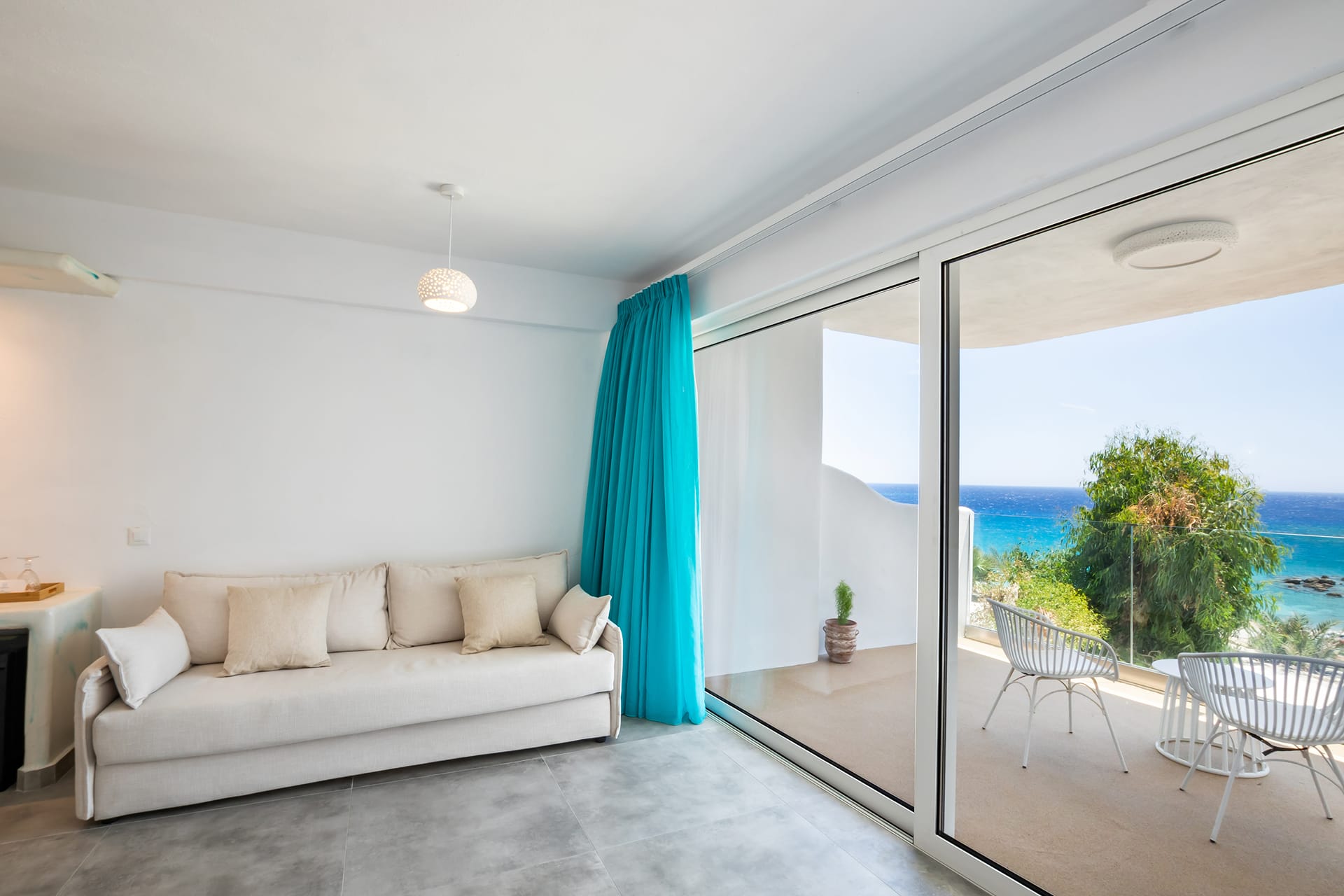 FAMILY ROOM SEA VIEW