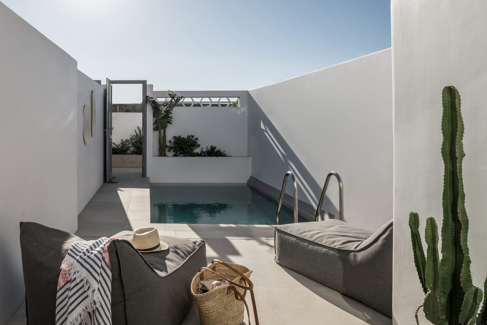 Island Deluxe Room with Private Pool