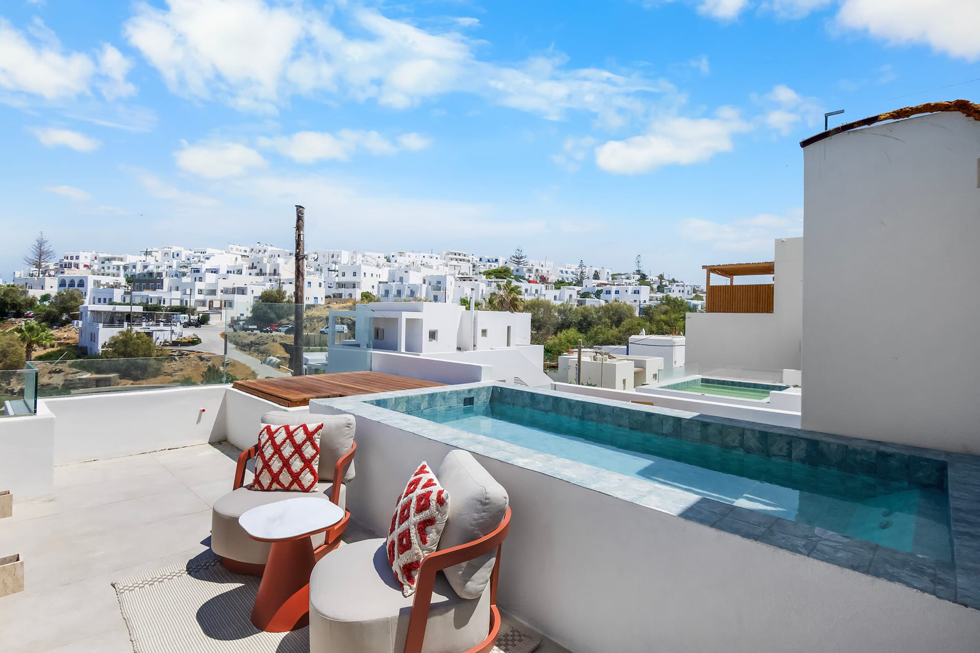 Deluxe Suite with Plunge Pool &amp; Sea View