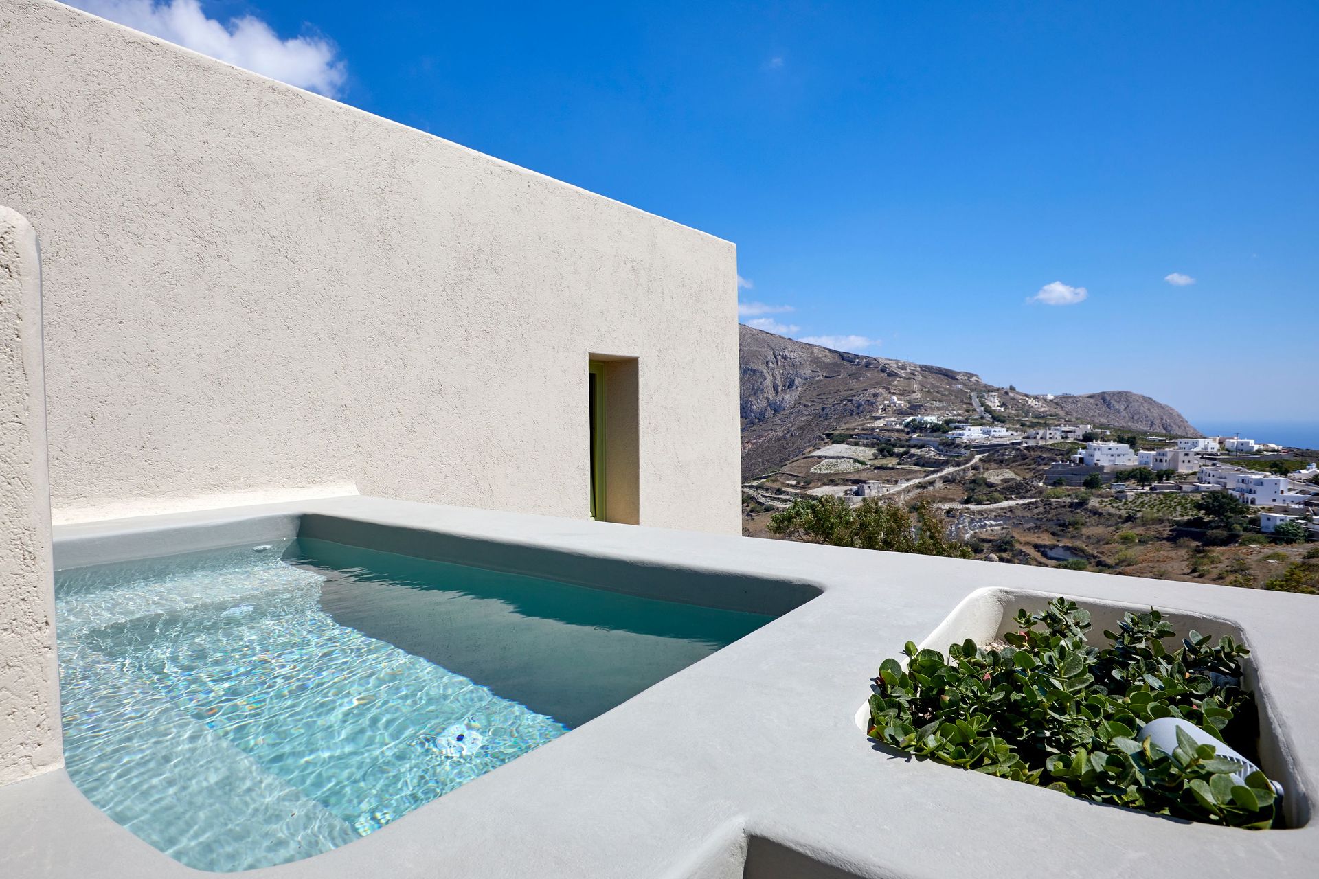 Junior Suite Sea View with Jetted Tub