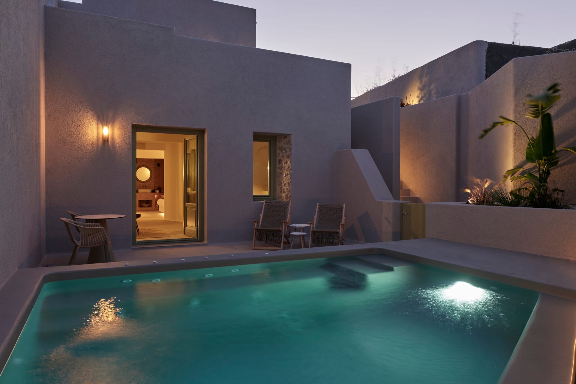 Honeymoon Suite with Heated Pool