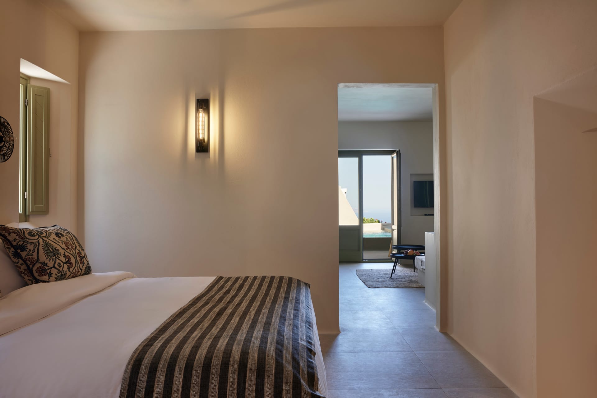 Honeymoon Suite with Heated Pool