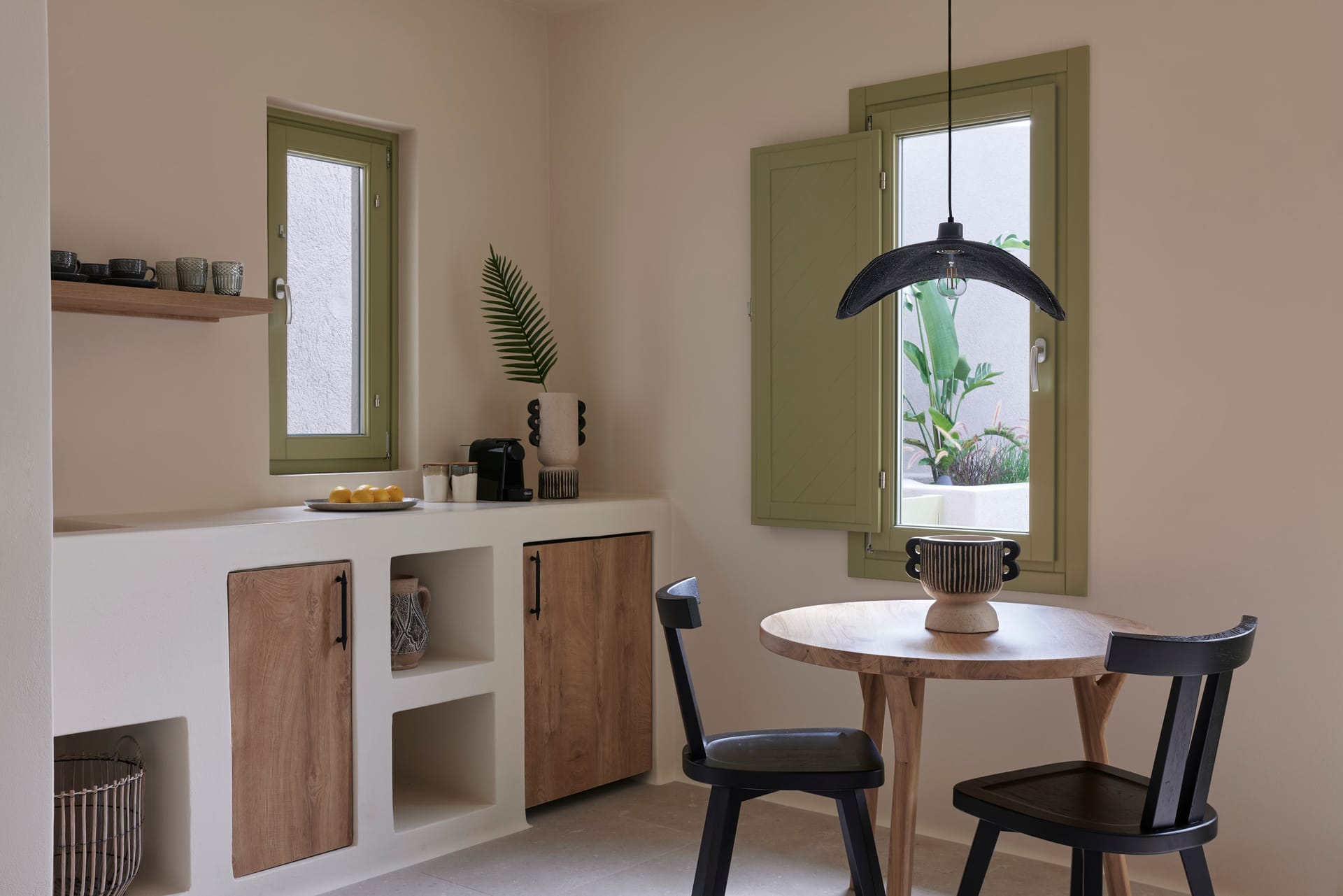 Honeymoon Suite with Heated Pool