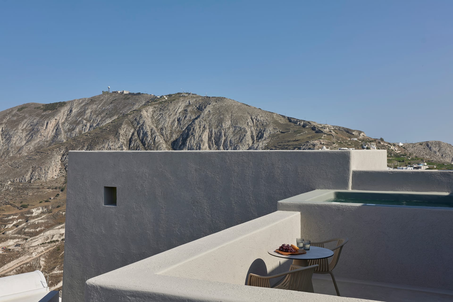 Deluxe Suite Sea View with Jetted Tub