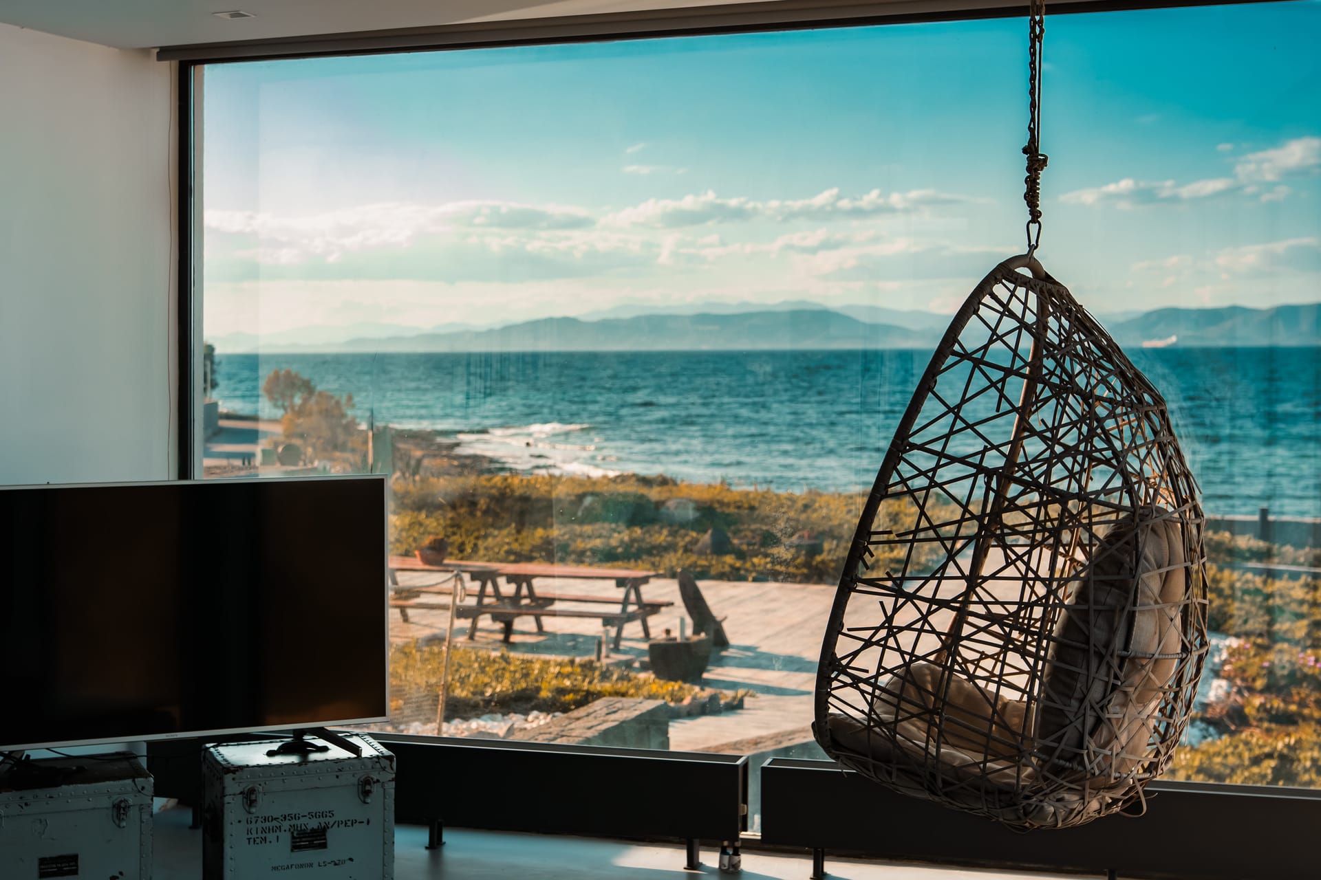 Horizon Luxury Seafront Villa
