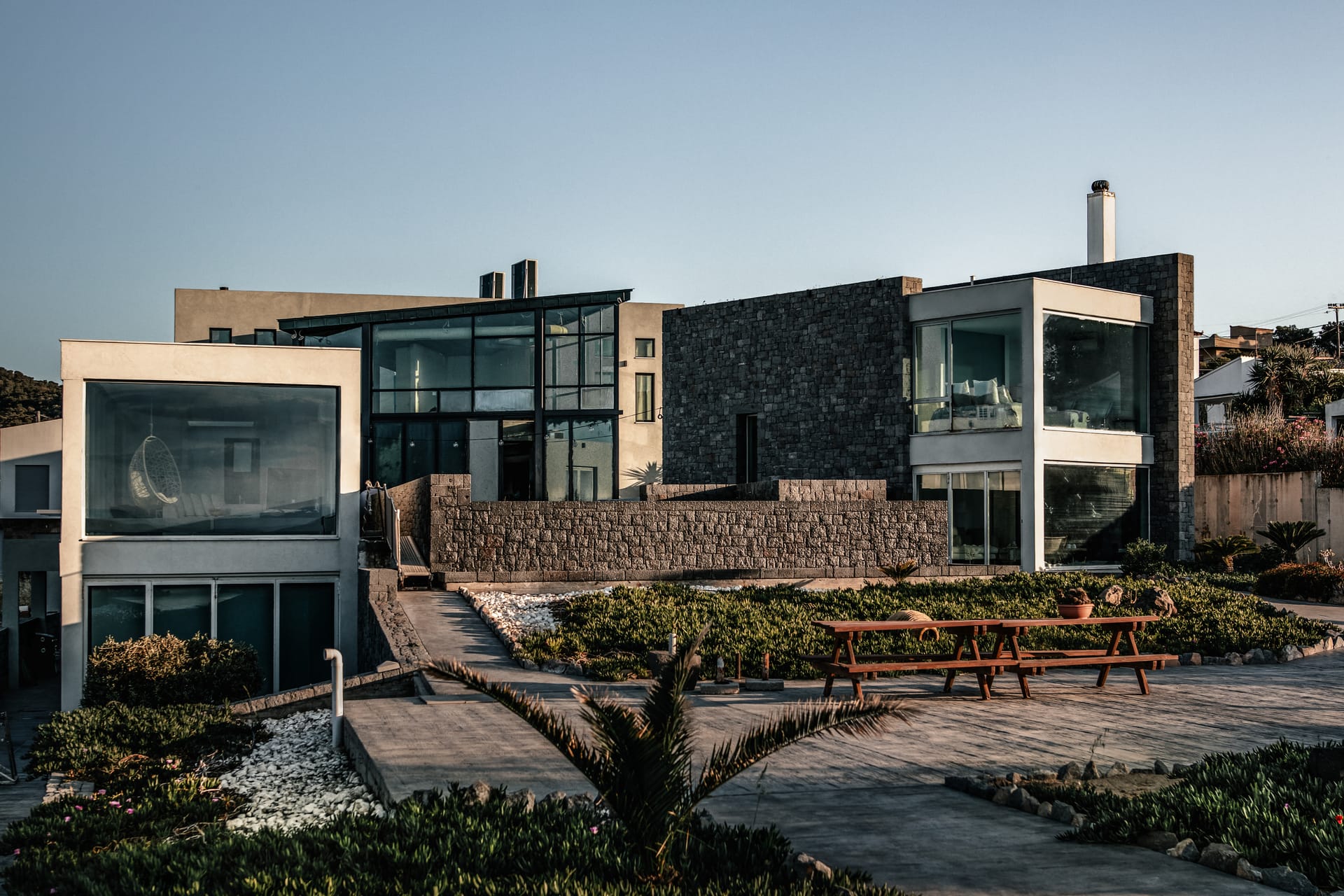 Horizon Luxury Seafront Villa