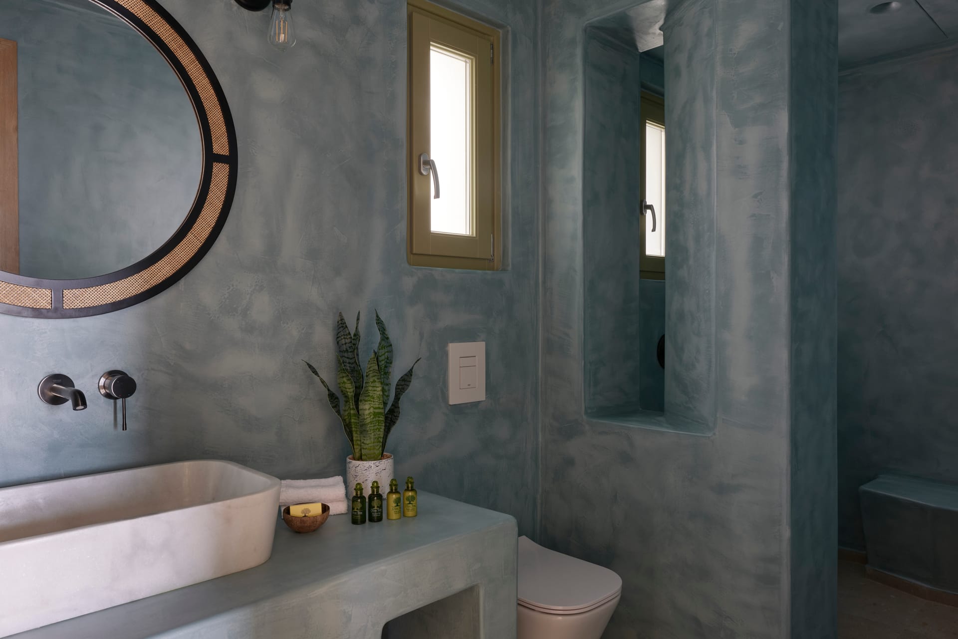 Master Suite Sea View with Heated Pool