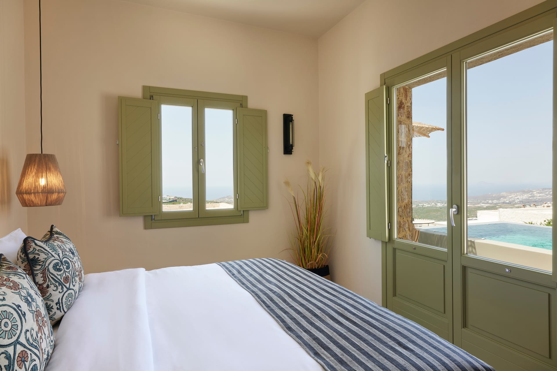 Master Suite Sea View with Heated Pool