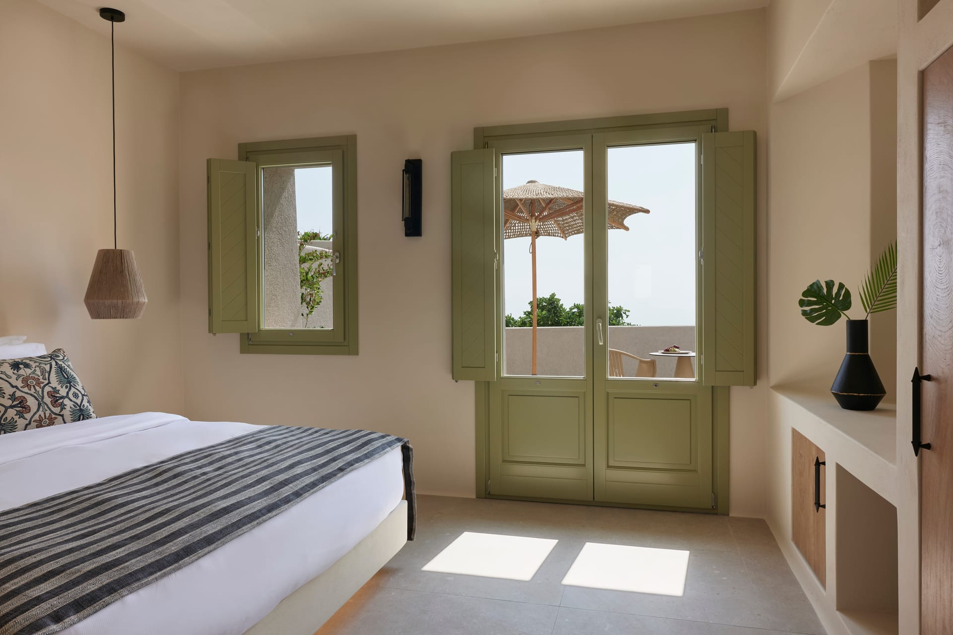 Master Suite Sea View with Heated Pool