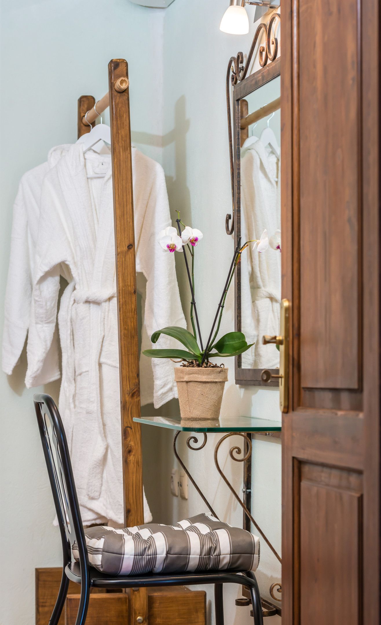 The Farm Two Bedroom Cottage with private pool