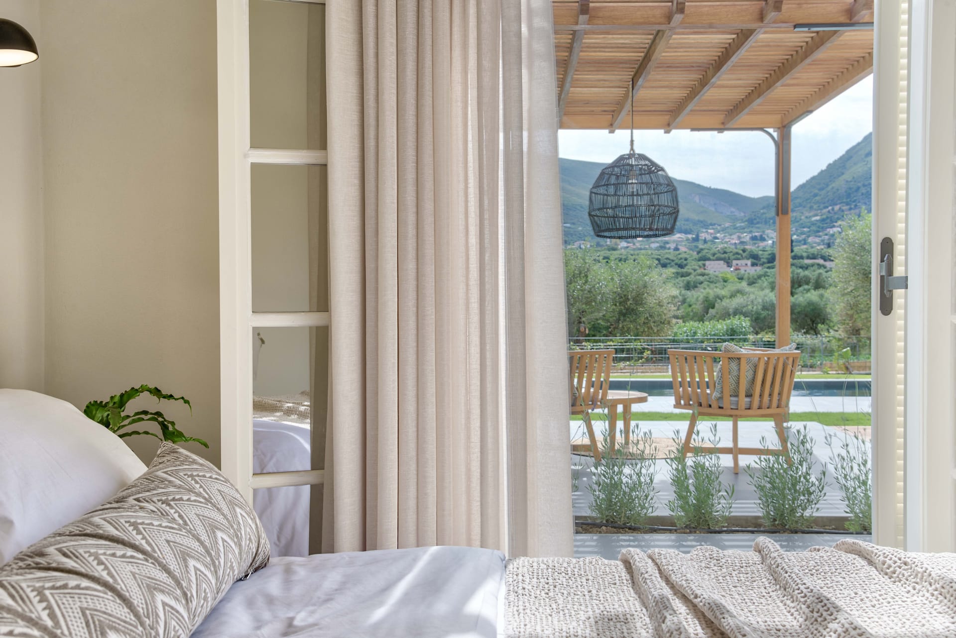 The Classic Three Bedroom Cottage with private pool