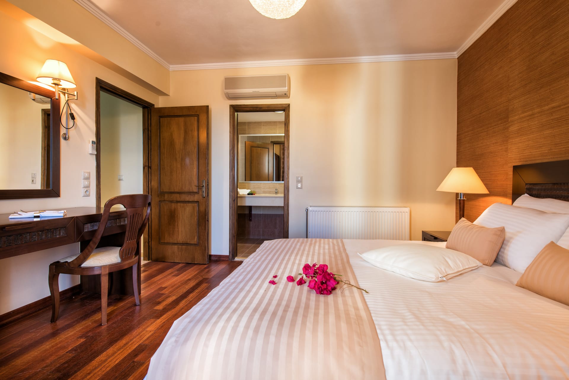 Premium Three-Bedroom Villa with Heated Private Pool &amp; Sea View