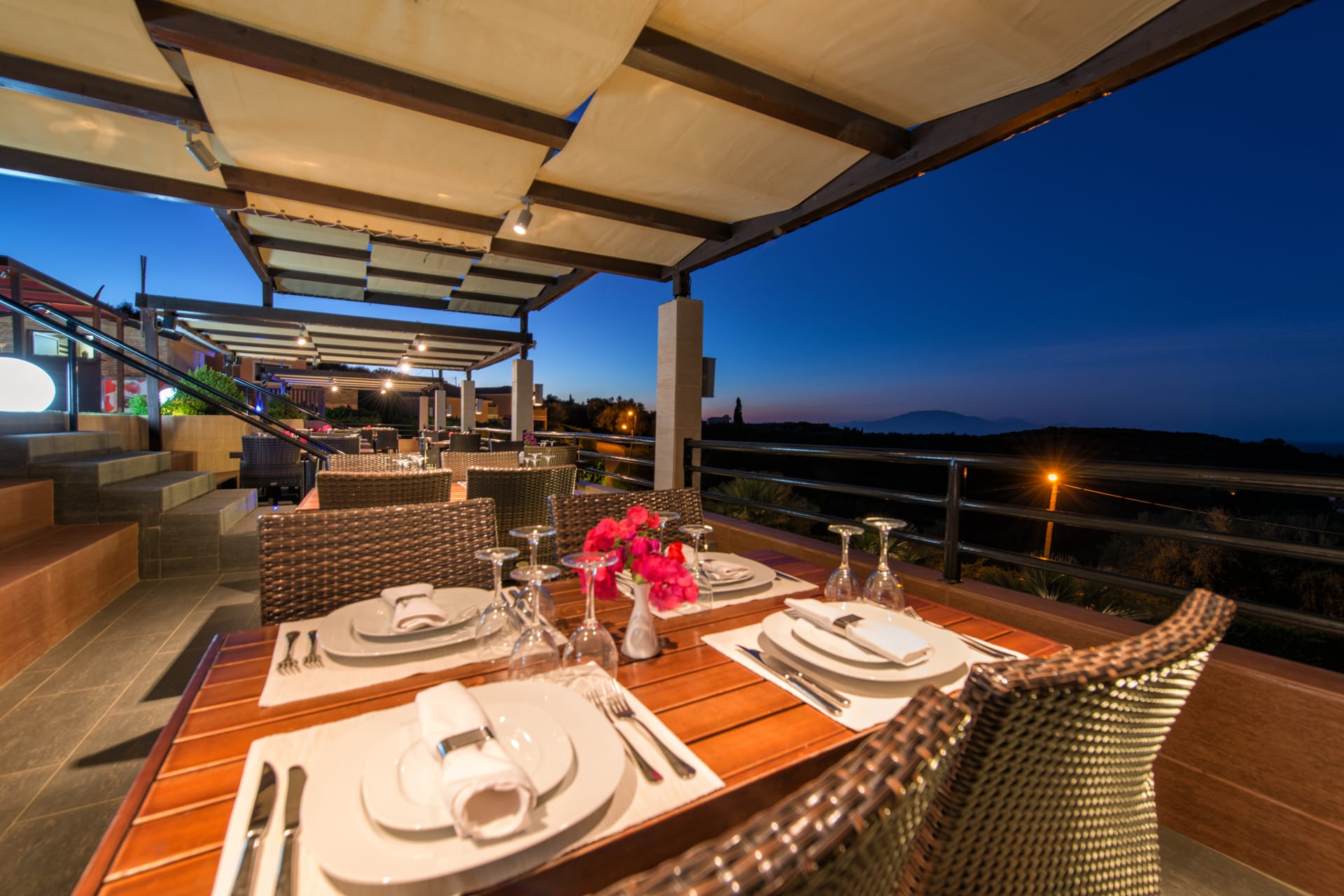 Premium Three-Bedroom Villa with Heated Private Pool &amp; Sea View