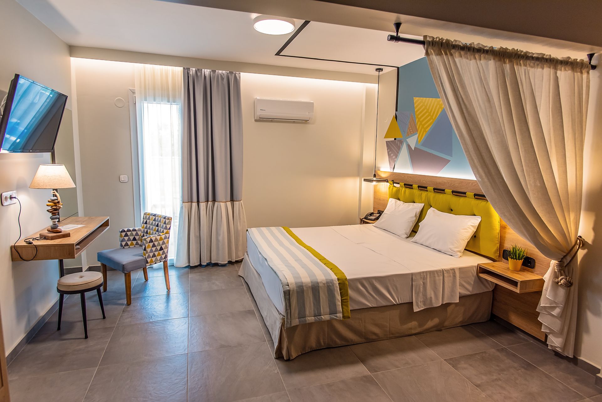 Deluxe Suite with Private Pool and Garden View